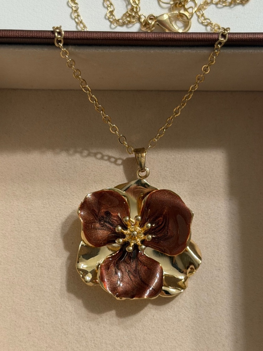 Golden Brown Double Layer Irregular 3-Petal Flower Pendant Necklace